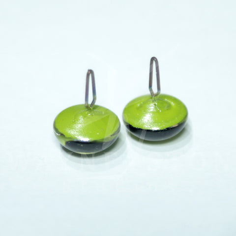 Enamel Cat Glass Eyes Medium Green - Narrow Loop