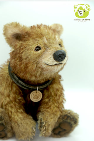Artist Bear, Chewy by Wayneston Bears