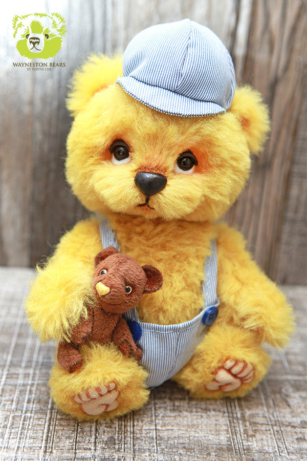 Artist Bear, Zubin by Wayneston Bears