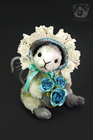 Artist Mouse, Fuzzlet by Wayneston Bears