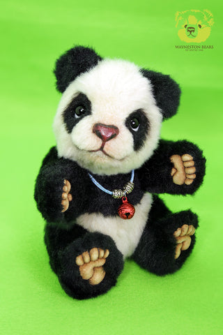 Artist Panda, Pudding by Wayneston Bears
