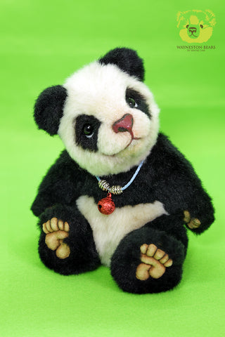 Artist Panda, Pudding by Wayneston Bears