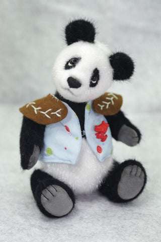 Artist Panda, Bobbin by Wayneston Bears