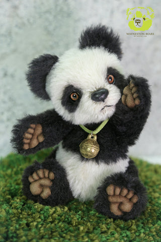 Artist Panda, Jian Jian (健健) by Wayneston Bears