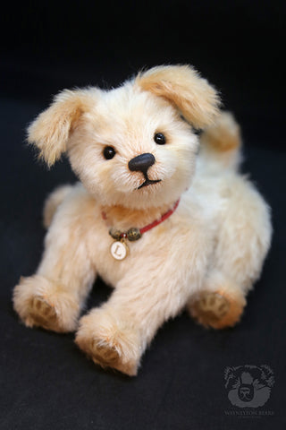 Artist Puppy, Lucky by Wayneston Bears