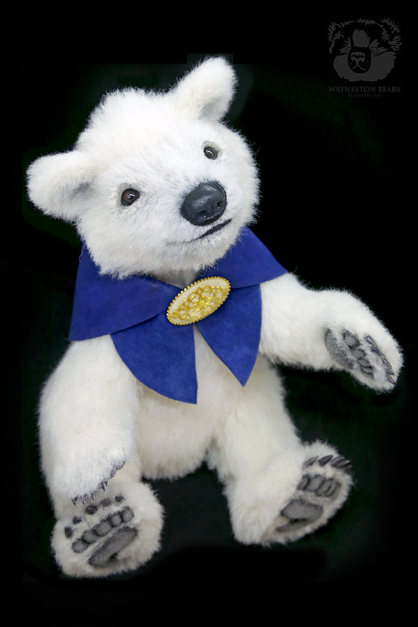 Artist Bear, Pandora by Wayneston Bears